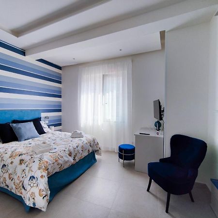 Interno7 Rooms Кастелламмаре-ди-Стабия Экстерьер фото