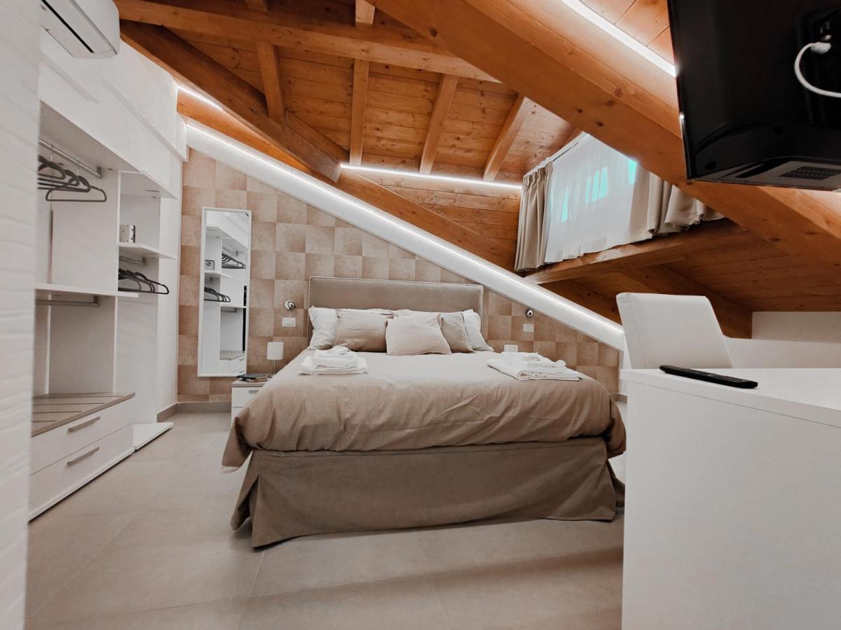 Interno7 Rooms Кастелламмаре-ди-Стабия Экстерьер фото