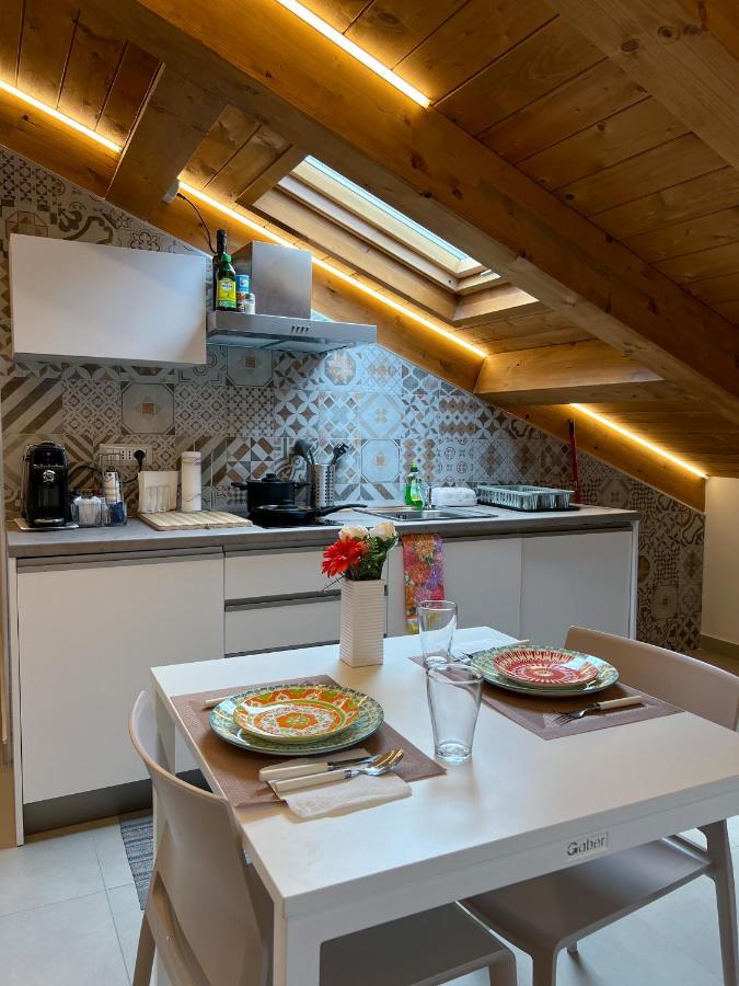 Interno7 Rooms Кастелламмаре-ди-Стабия Экстерьер фото